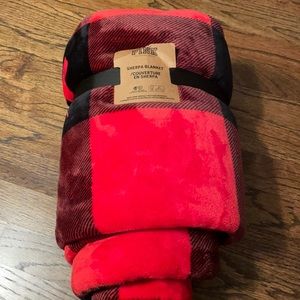 Victoria’s Secret Pink Sherpa Blanket
